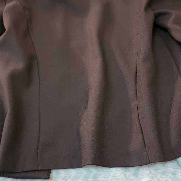 Ladies Jacket - Picture 5 of 10